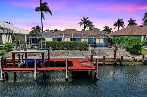 53 Madagascar Ct, Marco Island, FL 34145-4113