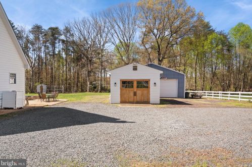 7518 Gold Dale Rd, Locust Grove VA  22508-2907 exterior