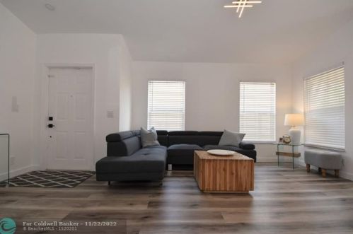 20826 21 St, Hollywood FL 33029-2334 exterior