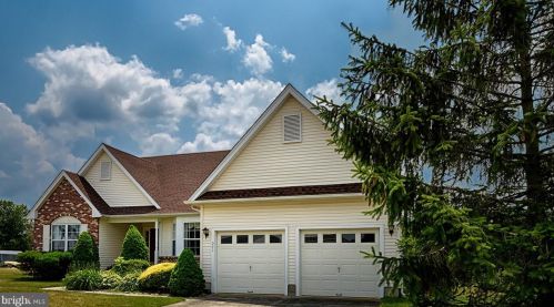 531 Riggs Ave, Berlin Boro NJ  08009-2712 exterior