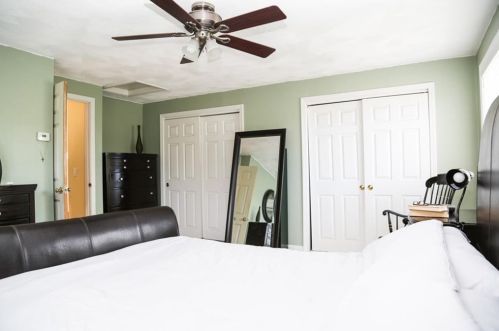 853 Boston Neck Rd, South Kingstown RI  02882-2904 exterior
