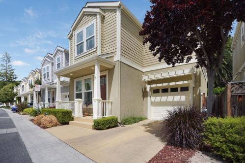 102 Creekside Village Dr, Los Gatos, CA 95032-7348