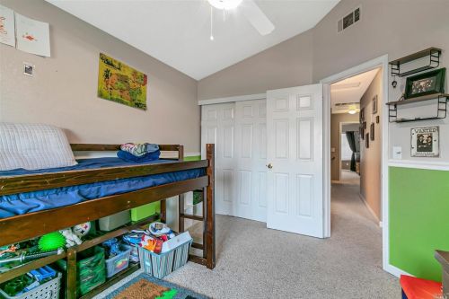 166 Buttercup Cir, Vacaville CA  95687-7319 exterior