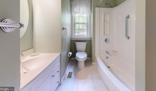 1113 Morgan Ave, Riverton NJ  08077-2237 exterior