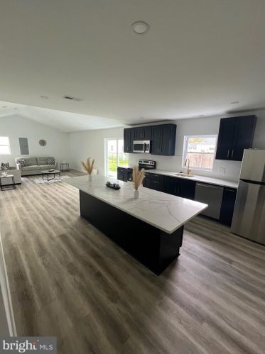 55 Middlebury Ln, Willingboro NJ  08046-2931 exterior