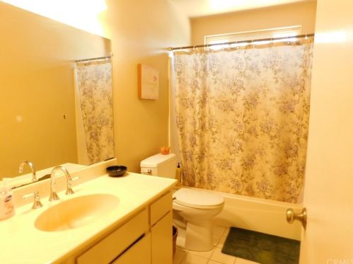 607 Arroyo Seco Dr, San Diego CA 92114-5839 exterior