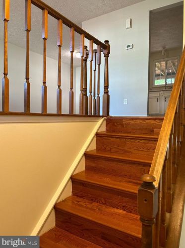 12835 Pinecrest Rd, Herndon VA  20171-2603 exterior