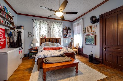 268 South St, Wilmington OH  45177-1696 exterior