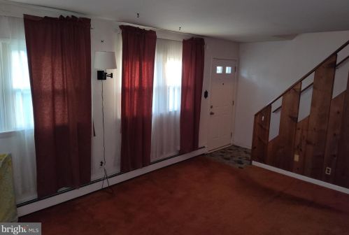 1501 Binder Ln, Wilmington, DE 19805-1227