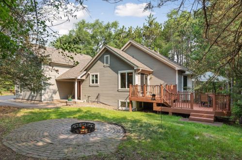 711 Glenna Dr, Hudson, WI 54016-7803