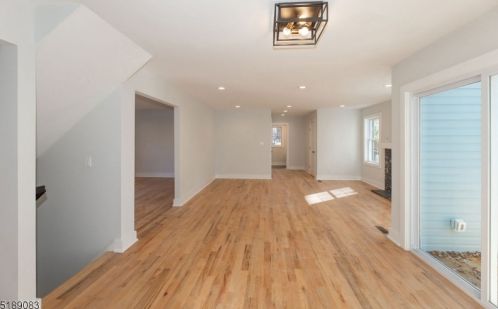 24 Shadow Ln, Berkeley Heights NJ  07922-1816 exterior