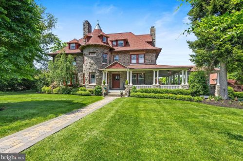 320 Louella Ave, Wayne, PA