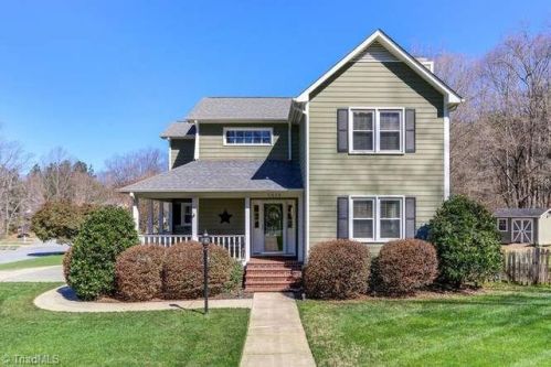 5808 High View Rd, Greensboro, NC 27410-8304