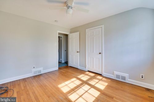 129 Township Line Rd, Norristown PA  19403-4352 exterior