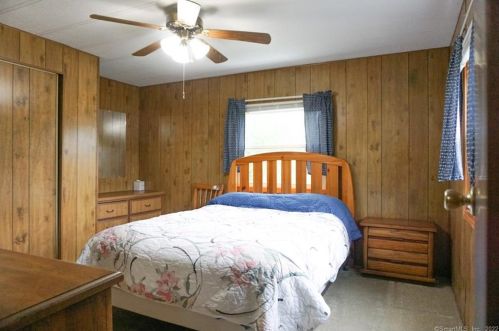 60 E St, Groton CT  06340-5366 exterior