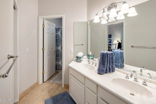 8691 Davenport Dr, Scottsdale AZ 85260-4377 exterior