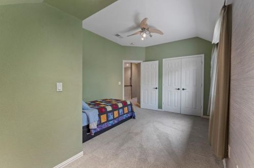 3108 Oak Meadow Dr, Lewisville TX  75028-7626 exterior