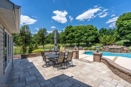 16 Neshanic Dr, East Amwell Township NJ  08551-1844 exterior