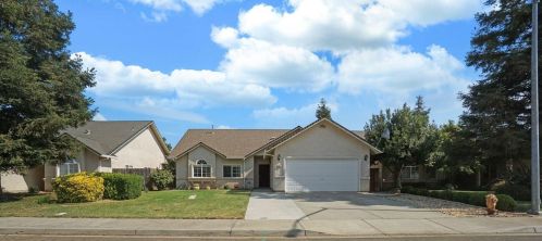 3737 Van Dusen Ave, Riverbank, CA 95367-3030
