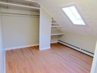 75 Abbott St, Providence RI  02906-1816 exterior