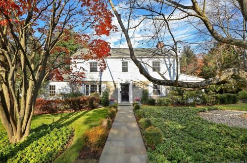 1 Olmsted Rd, Scarsdale, NY 10583-2312