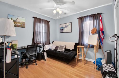 54 Martin Ter, Woodbridge NJ  07095-3413 exterior