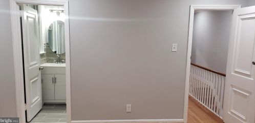850 Longshore Ave, Philadelphia PA  19111-4423 exterior