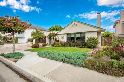 4229 Avenida Sevilla, Cypress, CA 90630-3415