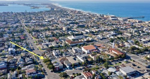 4764 Dawes St, San Diego CA 92109-1843 exterior