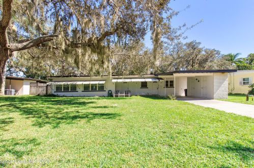 105 Hilltop Dr, Titusville, FL 32796-4602
