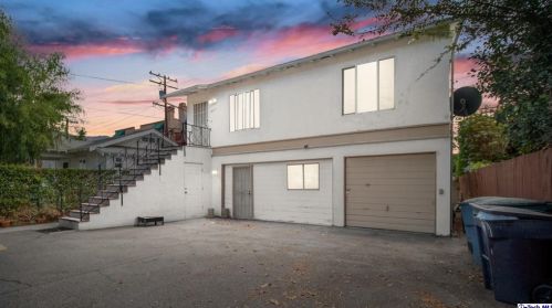 1160 Linden Ave, Glendale, CA 91201-4751