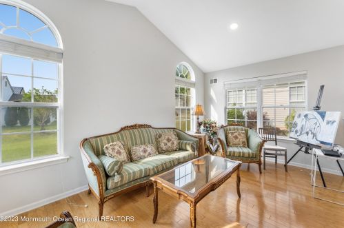 26 Casco Ct, Lakewood NJ  08701-5779 exterior