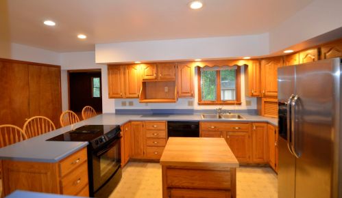 18 Thatcher Ave, Grants Lick, KY 41001-1339