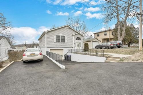 168 Prospect Ave, White Plains, NY 10607-2039
