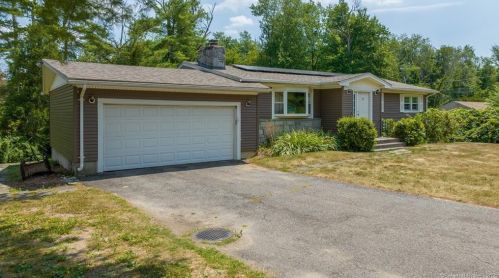 45 Tower Rd, Brookfield Center, CT 06804-3655