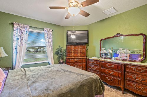 187 Camino Del Rio, Fort Pierce FL  34952-7931 exterior
