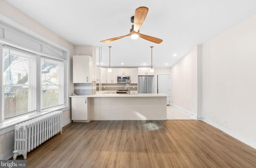 1005 Yates Ave, Boothwyn PA  19061-4636 exterior