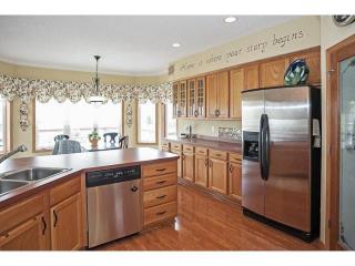 17012 Galleon Cir, Lakeville, MN 55068-1992