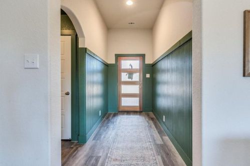 616 Calvin Barrett, Blanco, TX 78606