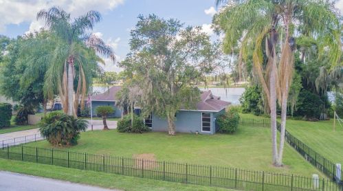 3749 Lake Breeze Dr, Land O Lakes, FL 34639-6605