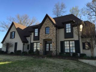 5405 Southern Winds Dr, Lakeland, TN 38002-4660