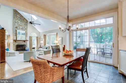 11406 Wild Bramble Way, Herndon VA  20194-1001 exterior