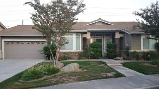 2499 Duke Ave, Fresno, CA 93727-8820