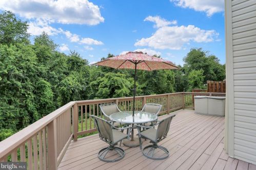 1838 Vista Dr, Navy Sup Dpt PA  17055-7040 exterior