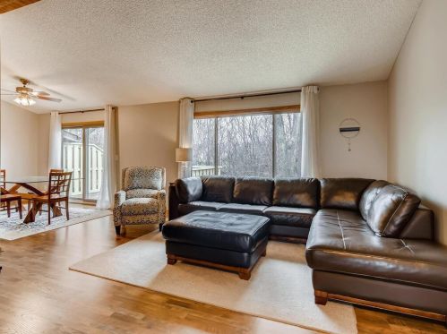 5315 Hyland Pl, Minneapolis, MN 55437-1927