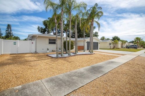 5920 33rd Ave, Saint Petersburg, FL 33710-1812