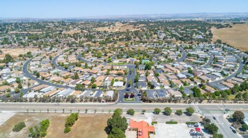 1328 Teal Ave, Lake Nacimiento CA  93446-4014 exterior