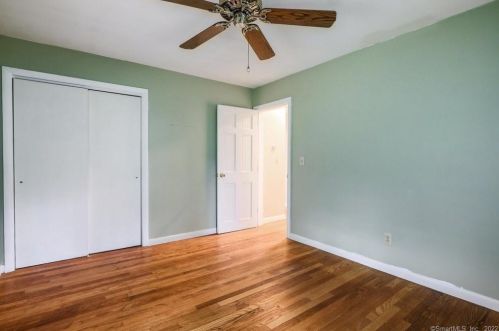 161 Heritage Rd, Putnam CT  06260-2737 exterior