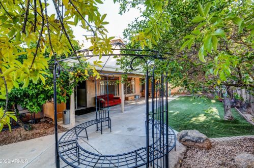 1020 Western Skies Dr, Gilbert AZ 85296-4326 exterior