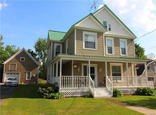 101 Lilac Park Dr, Mannsville, NY 13661-3131